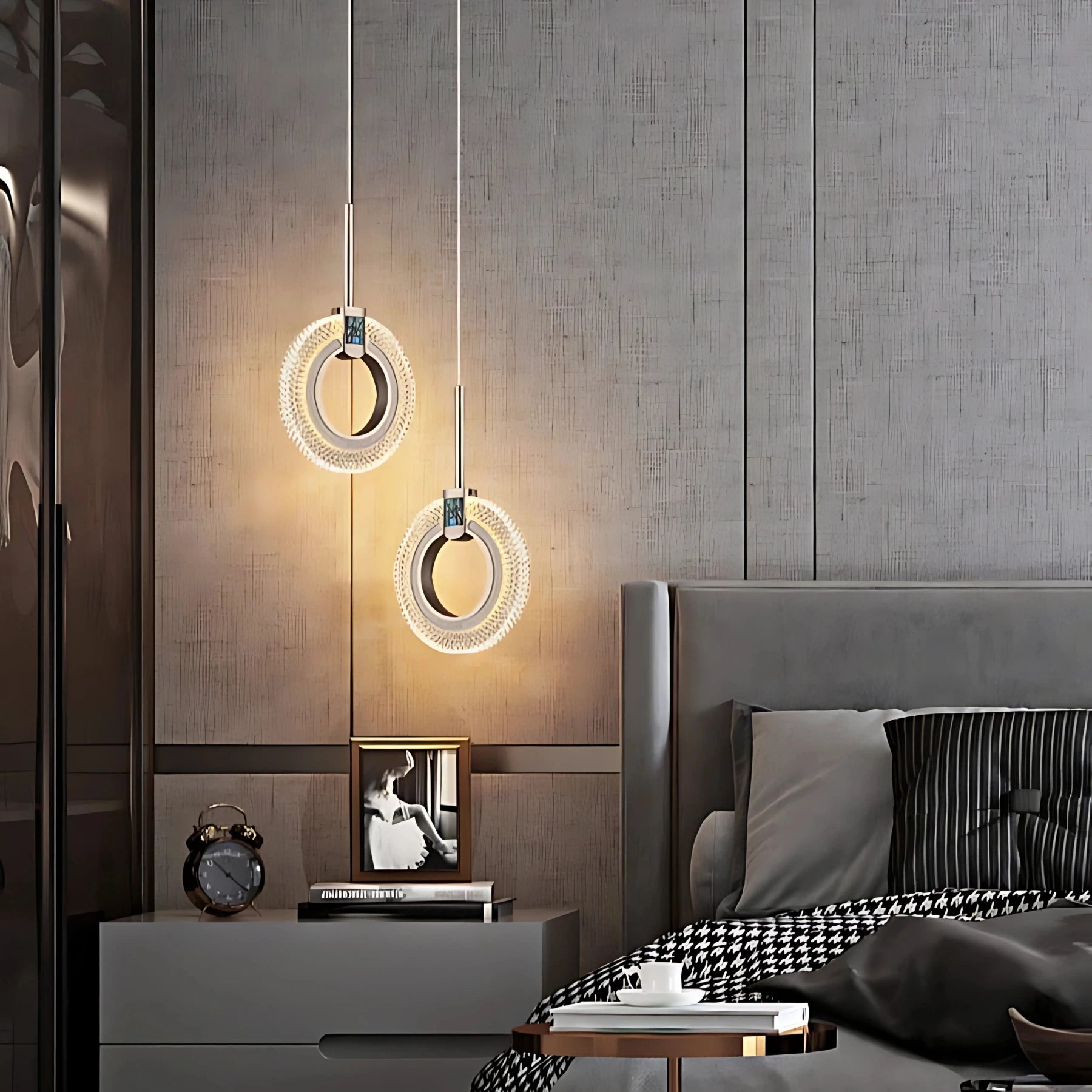 LUXE RADIANCE PENDANT