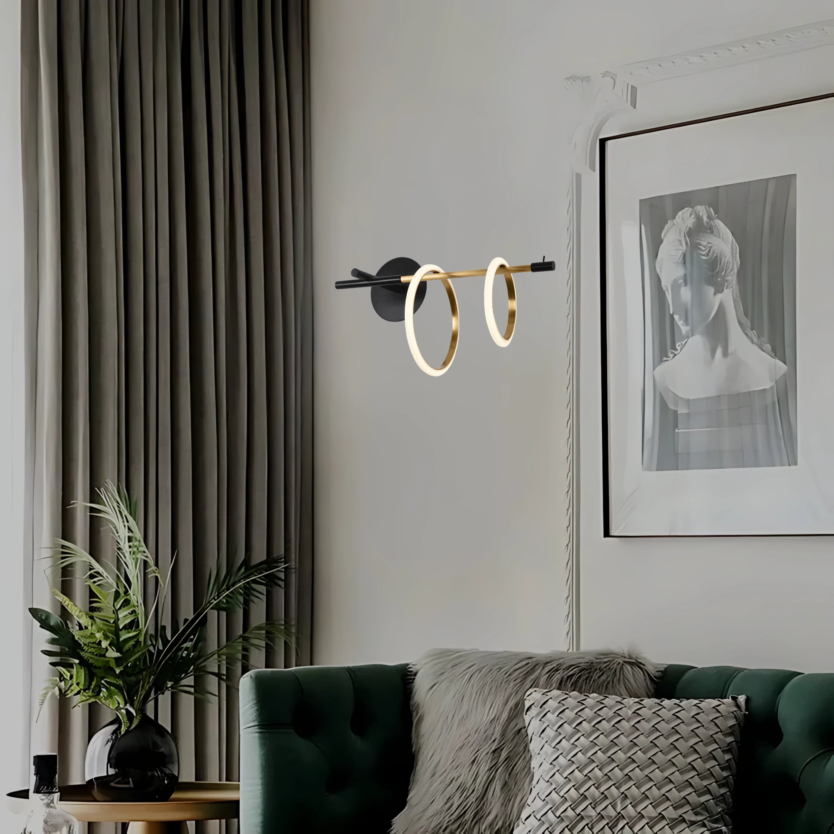 MAGNETO SCONCE