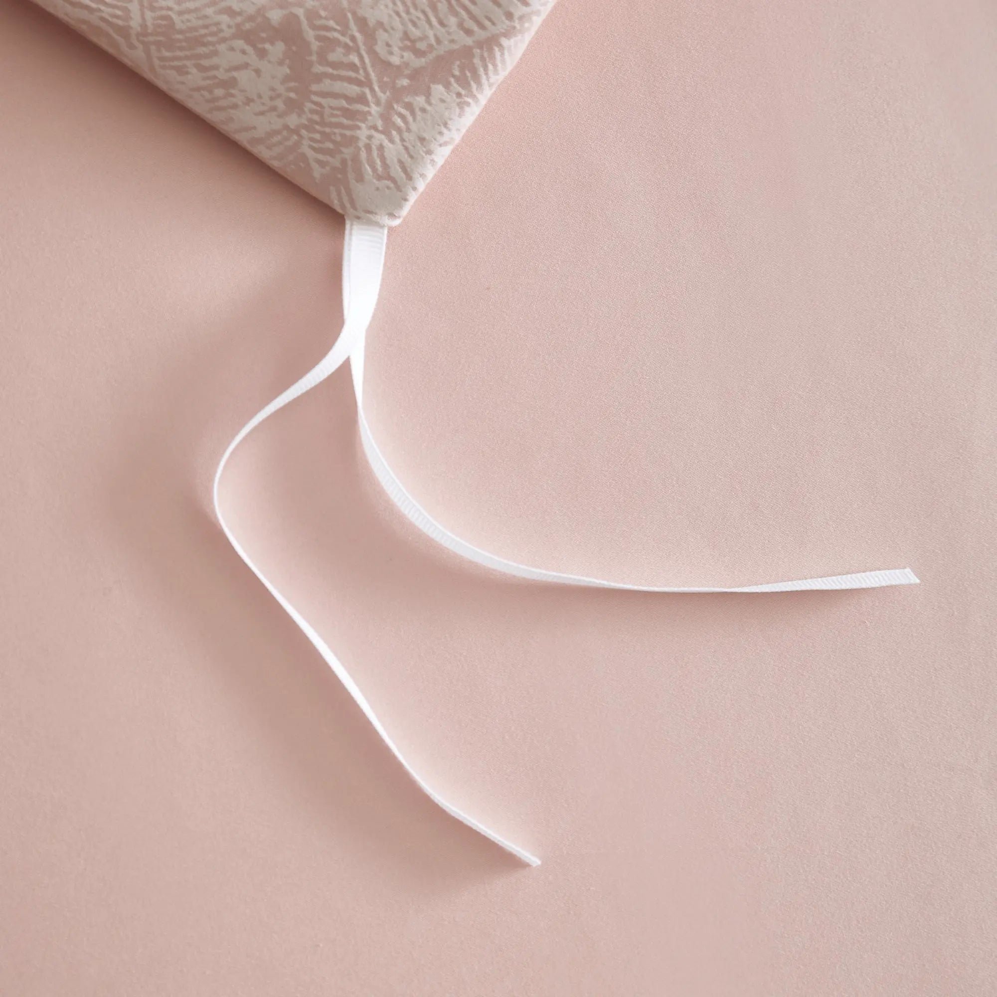 BLUSH PETALS 1000 THREAD COUNT DUVET COVER &amp; SHAMS