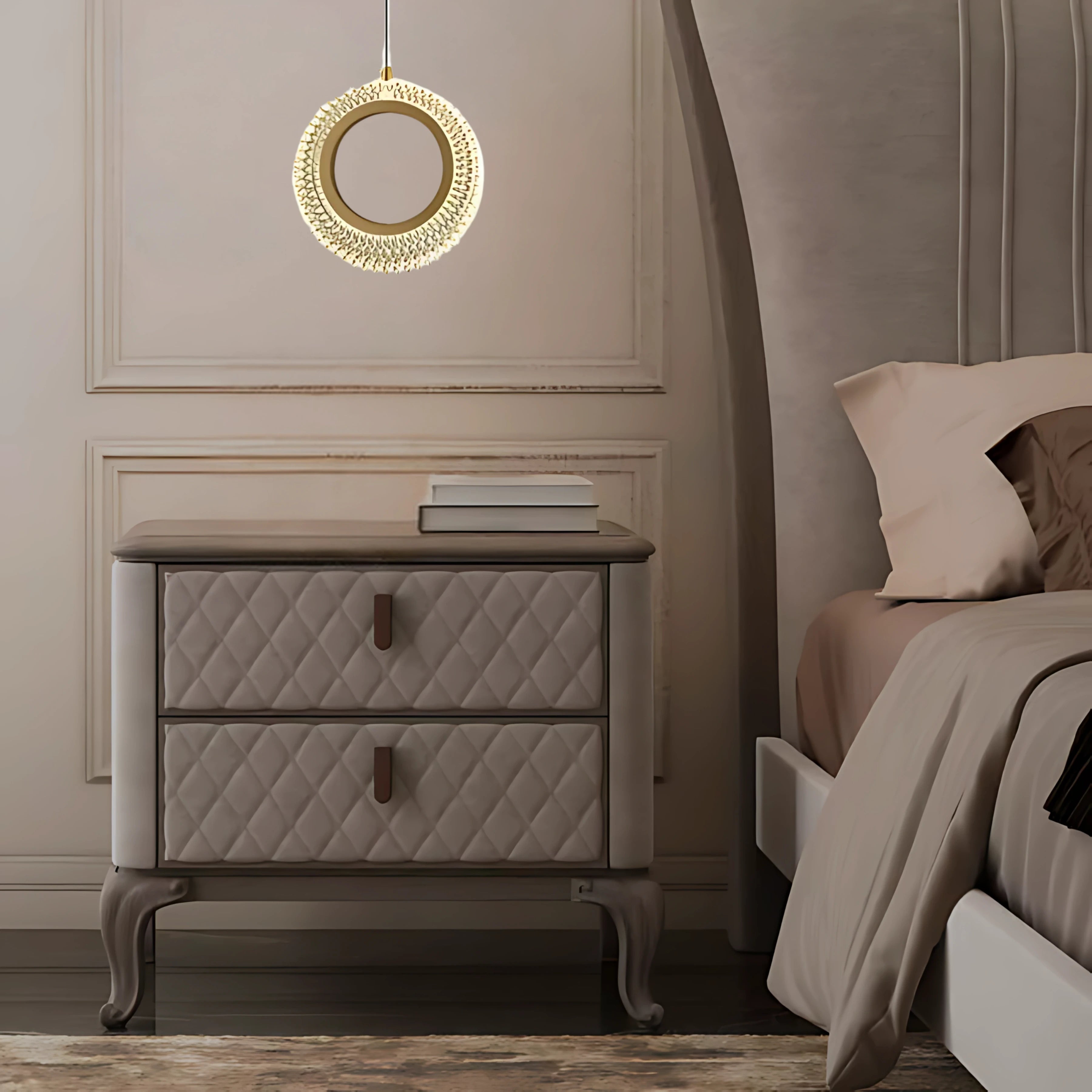 CARESSE ASTRALE PENDANT