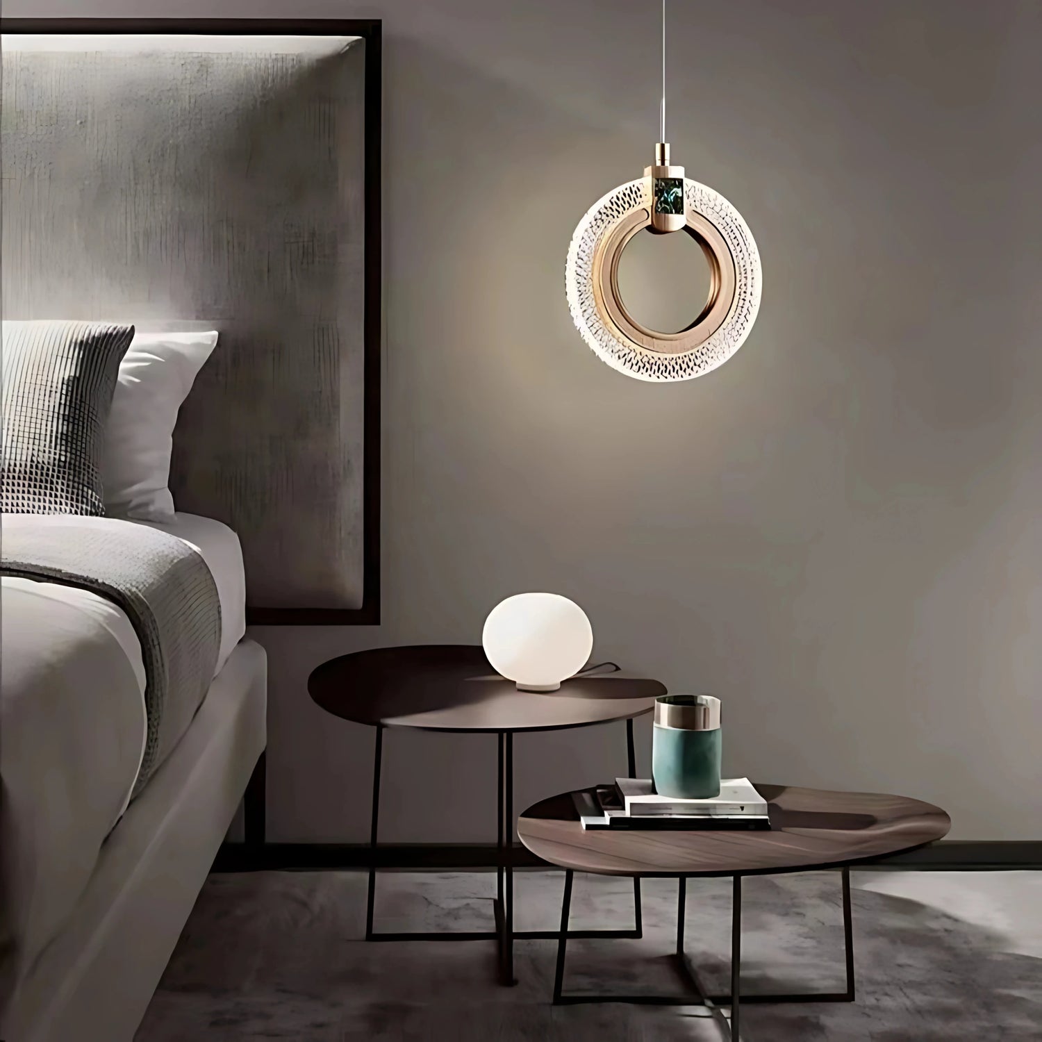 LUXE RADIANCE PENDANT