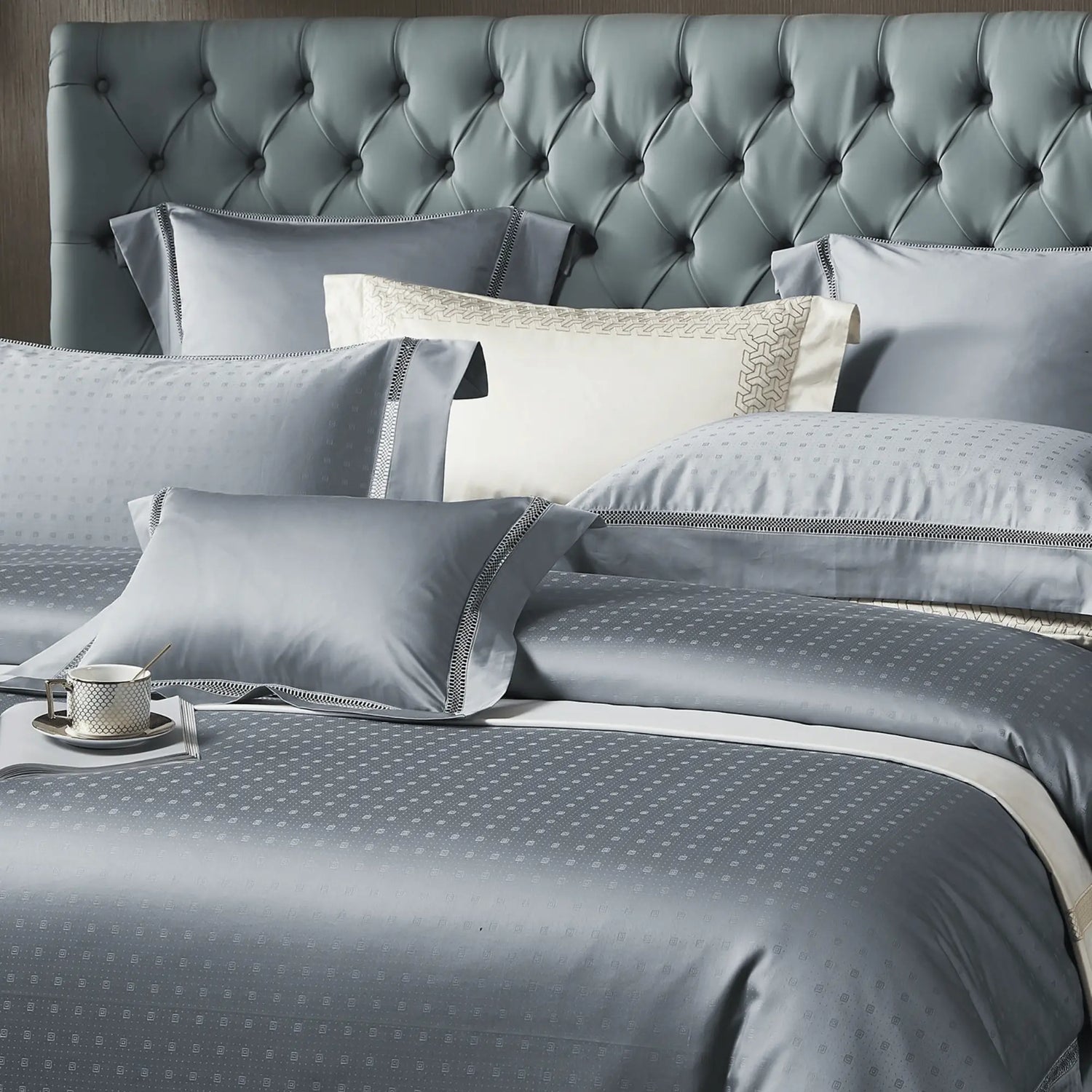 SLATE ALLURE 1000 THREAD COUNT DUVET COVER &amp; SHAMS