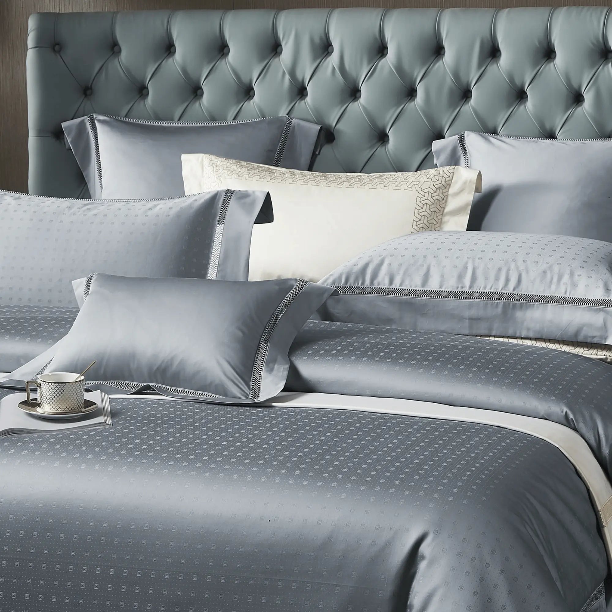 SLATE ALLURE 1000 THREAD COUNT DUVET COVER &amp; SHAMS