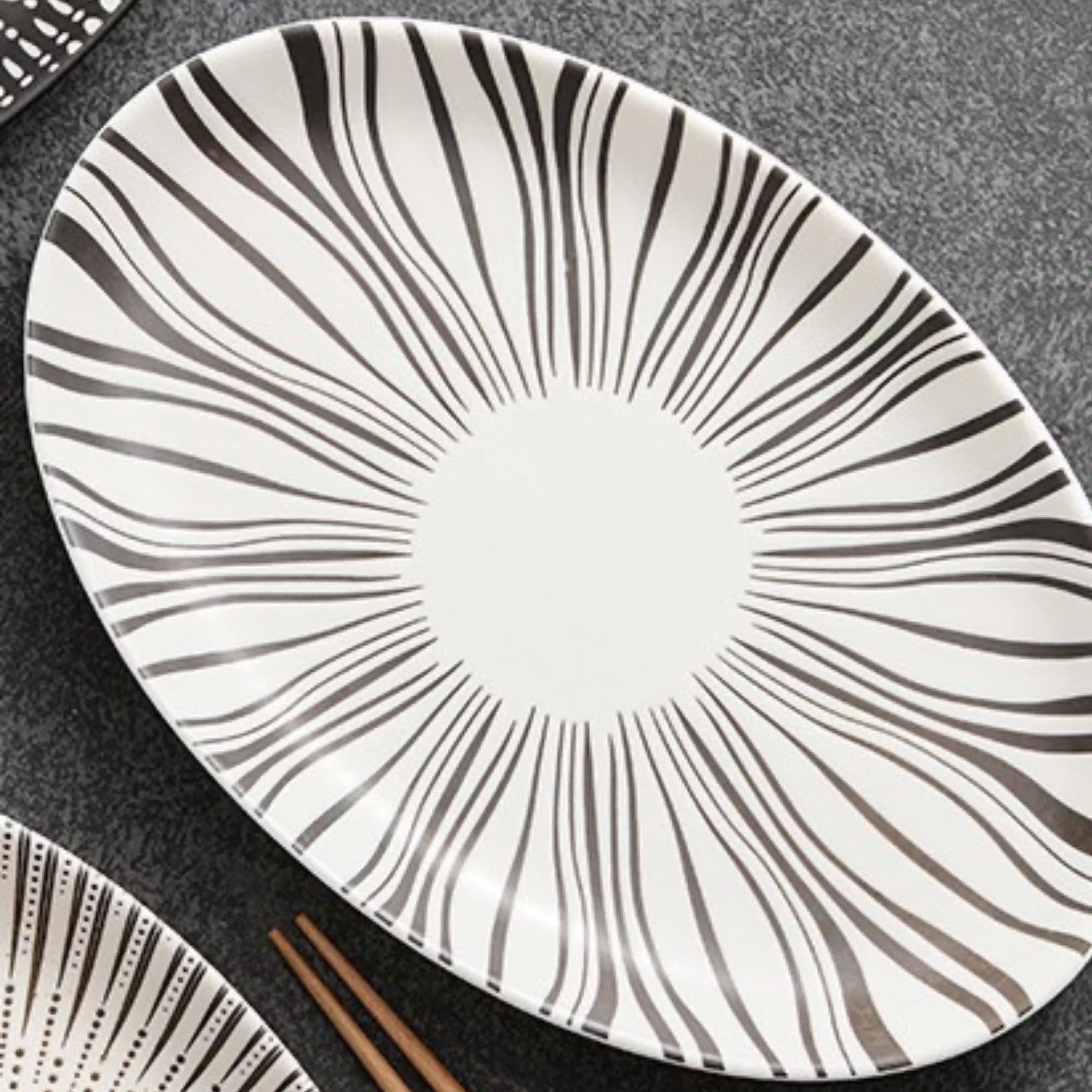ZAPHIRE BELMONT BLANC OVAL PLATE