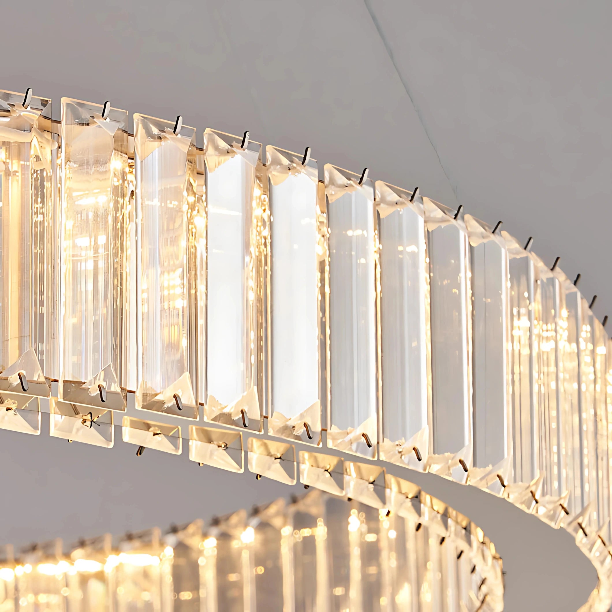 AQUILA HALO CHANDELIER