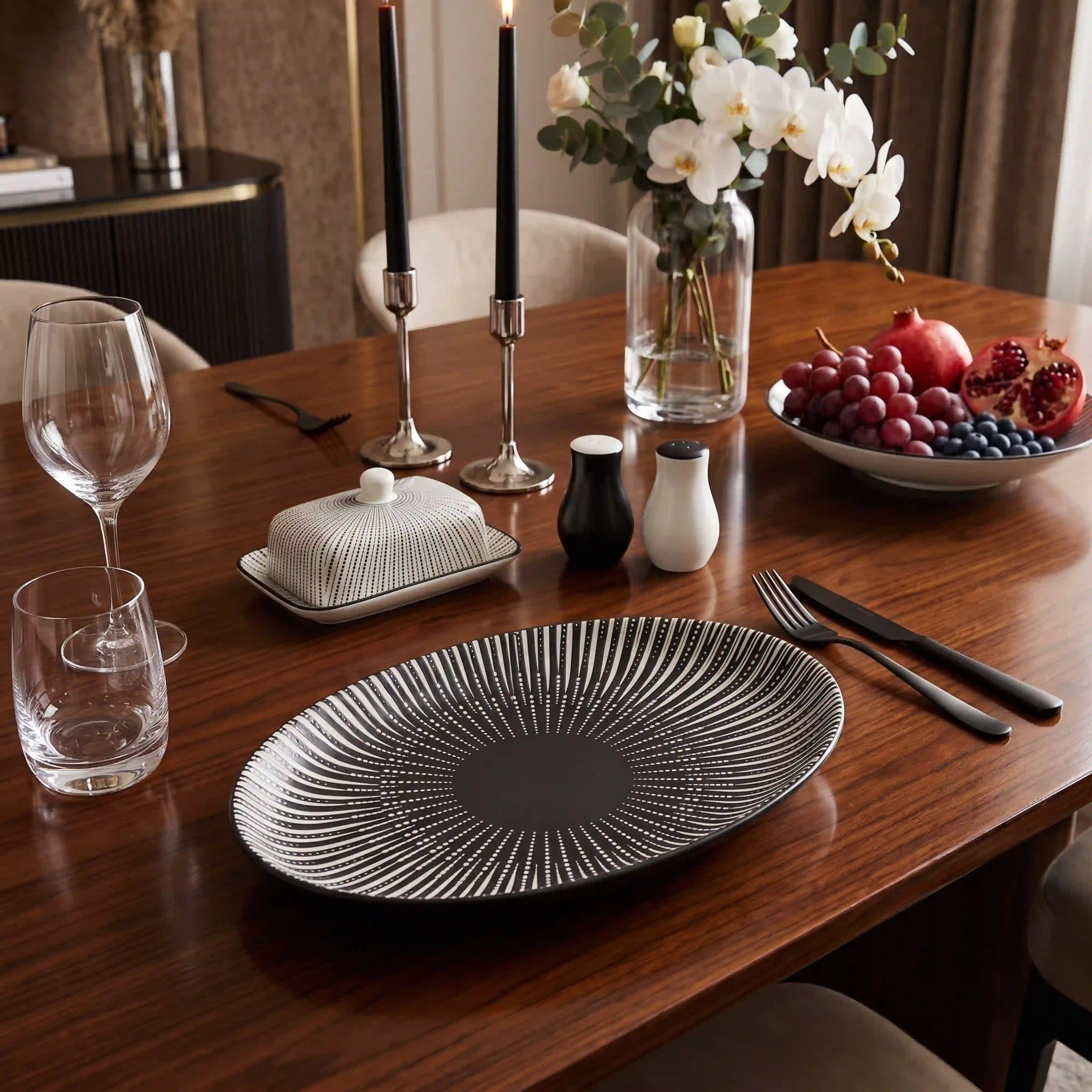 ZAPHIRE OVAL PLATE COLLECTION