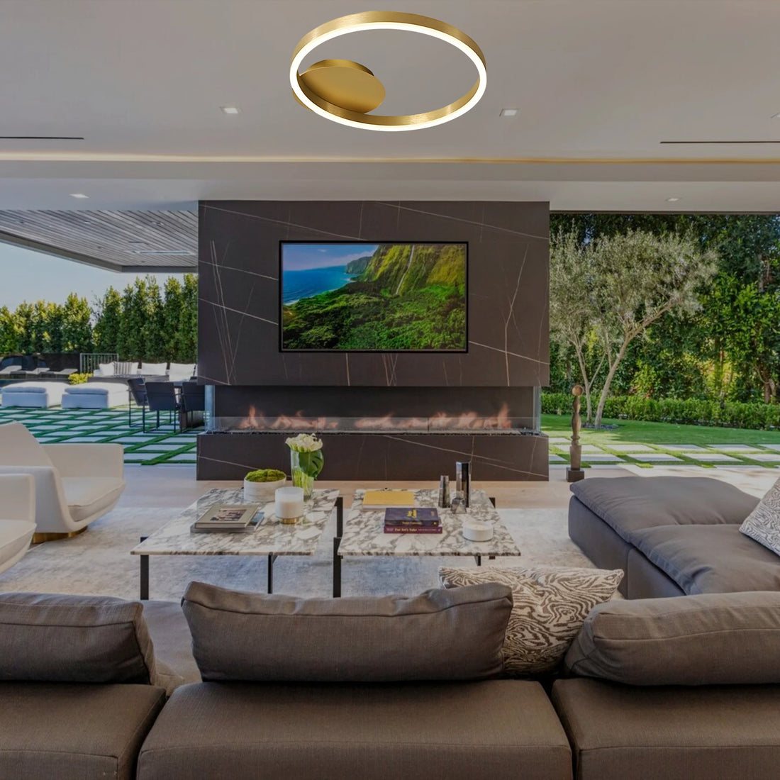 LUMOS HALO CEILING LIGHT