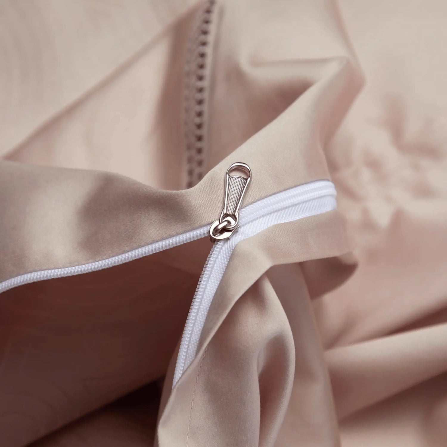 CHAMPAGNE PEARL HARMONY 1400 THREAD COUNT DUVET COVER &amp; SHAMS