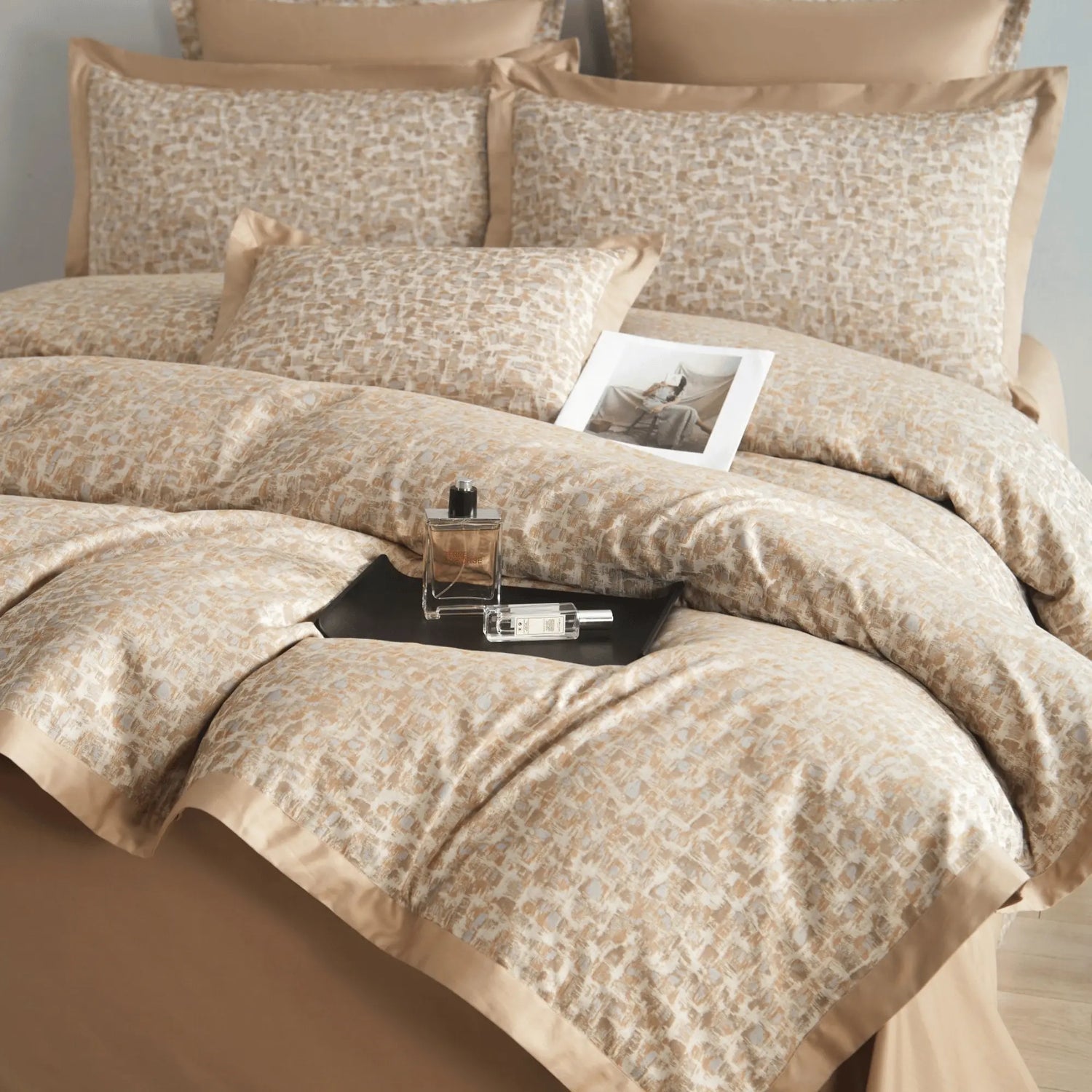 BEIGE MYSTIQUE 1000 THREAD COUNT DUVET COVER &amp; SHAMS