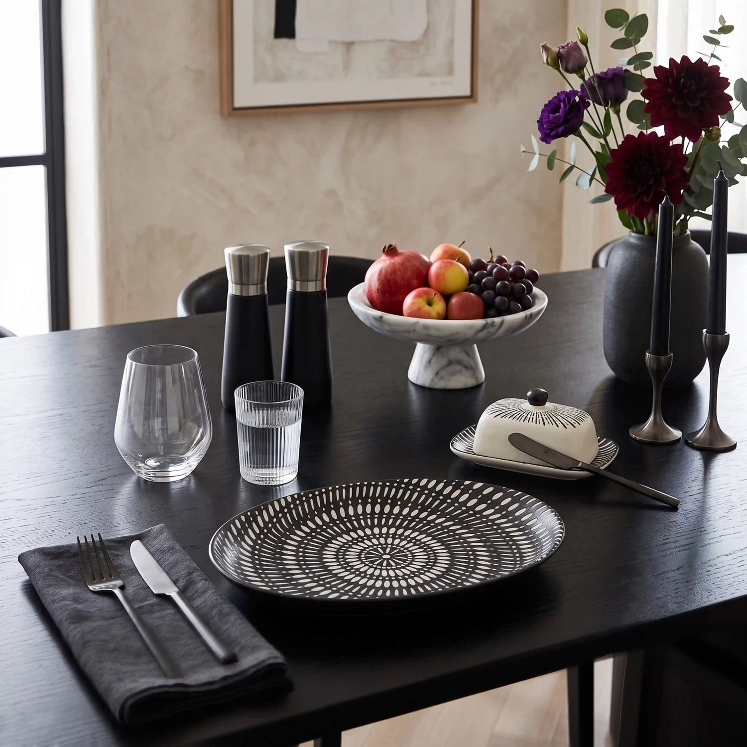ZAPHIRE OVAL PLATE COLLECTION
