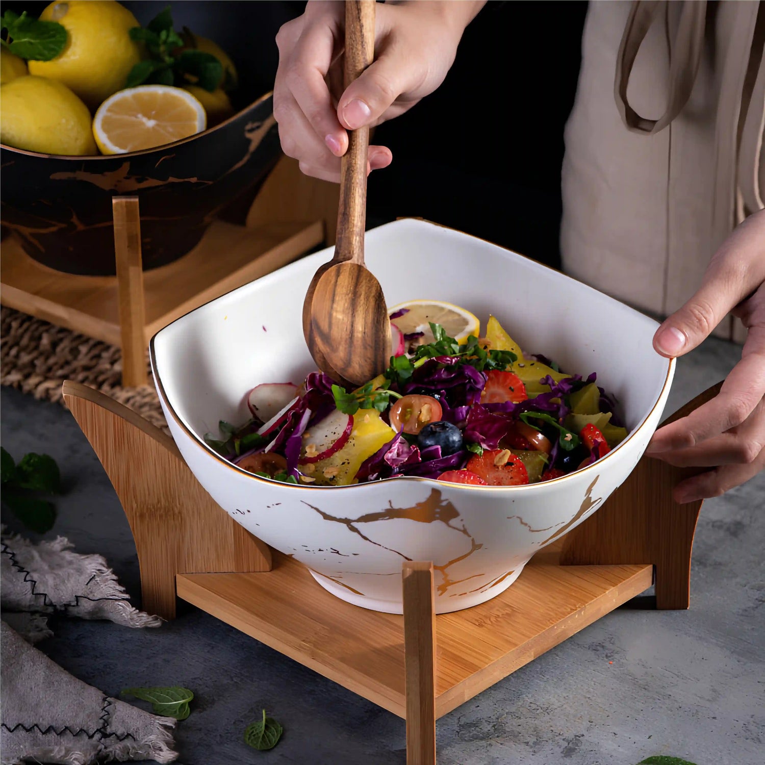 LIGHTNING BLANC SERVING BOWL