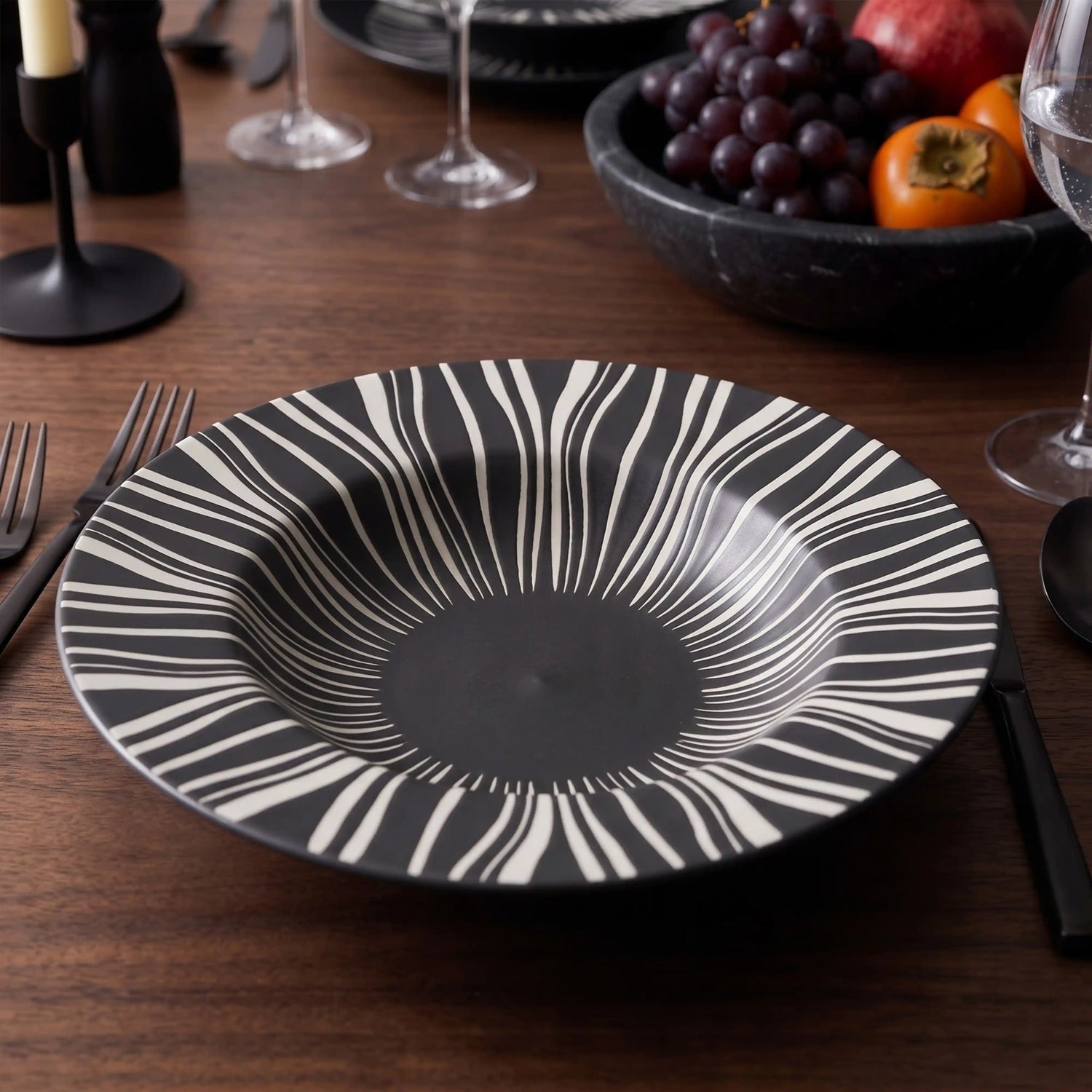 ZAPHIRE BELMONT NOIR PASTA BOWL
