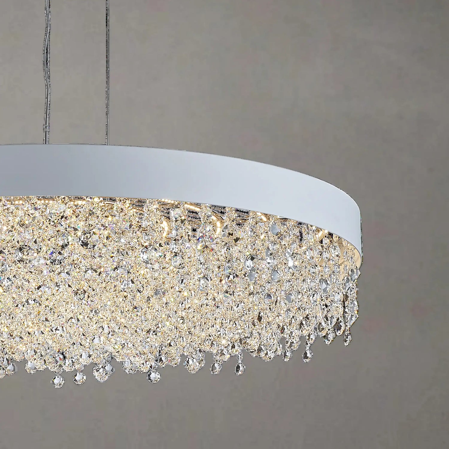 GLITZ HALO CHANDELIER