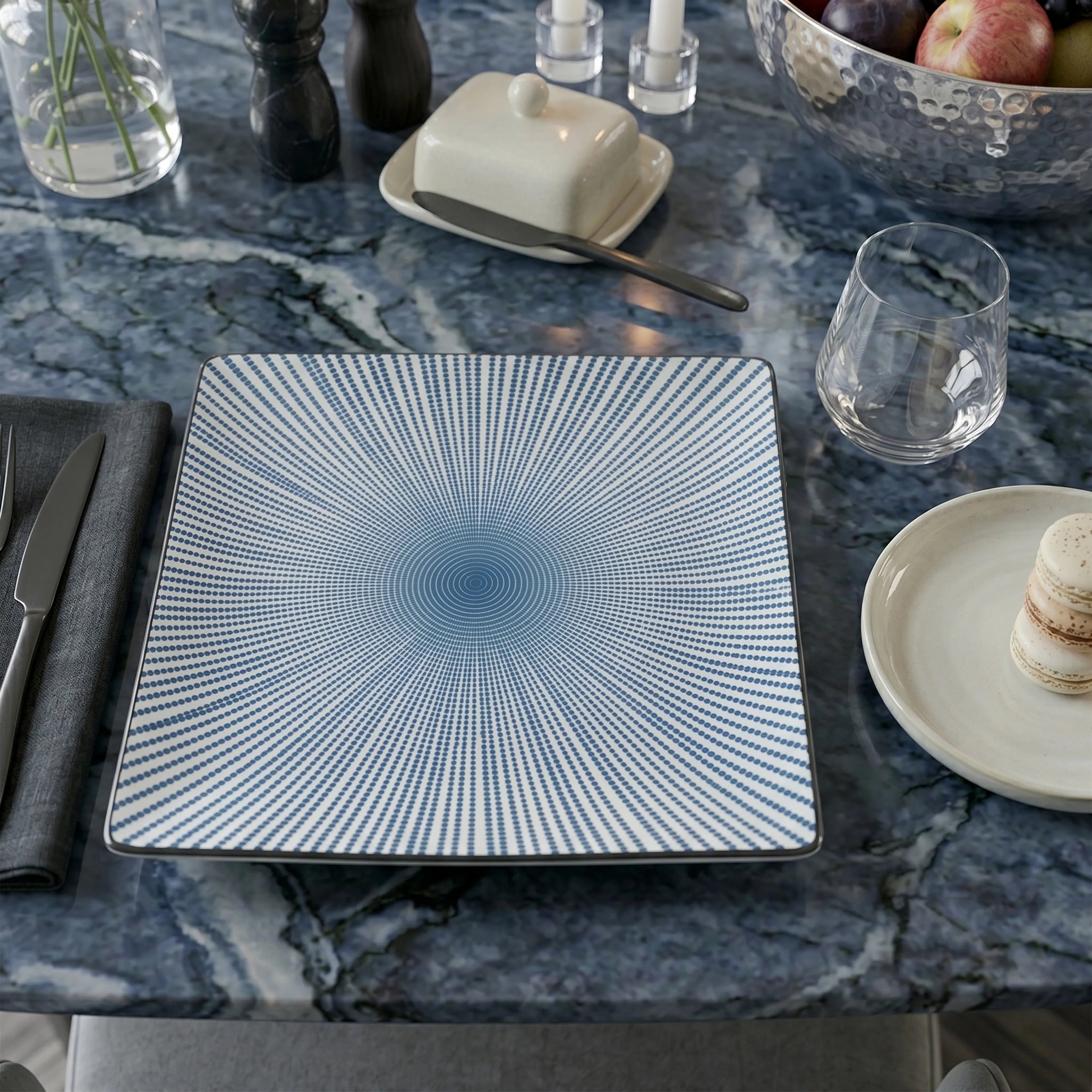 GIANNA CARRÉ PLATE