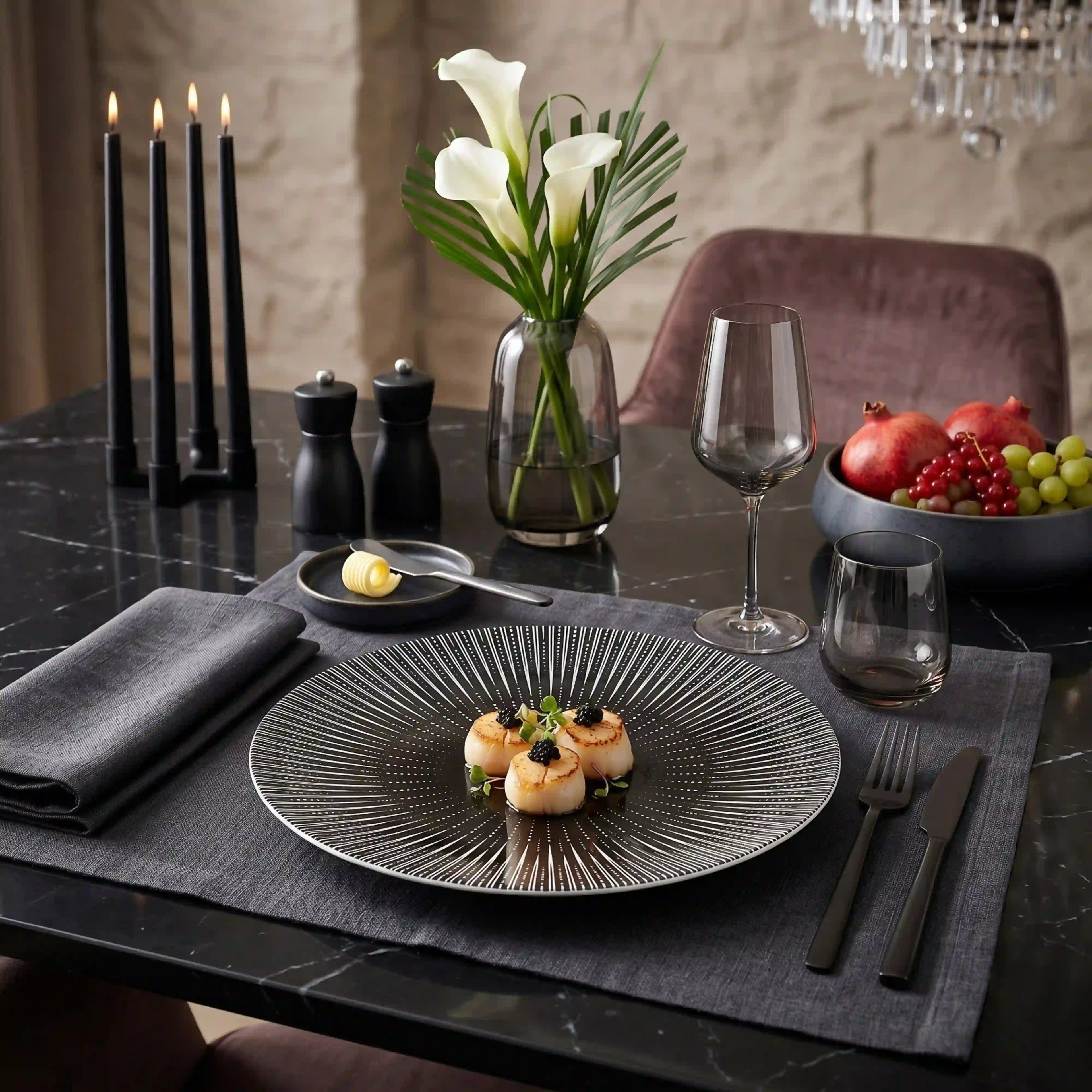 ZAPHIRE NOIR PLATE