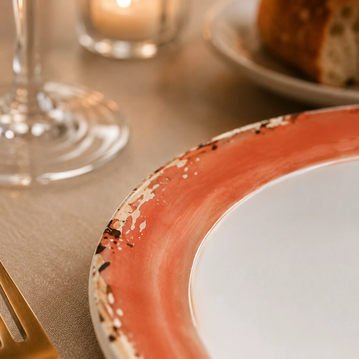 VAN GOGH CORAL PLATE