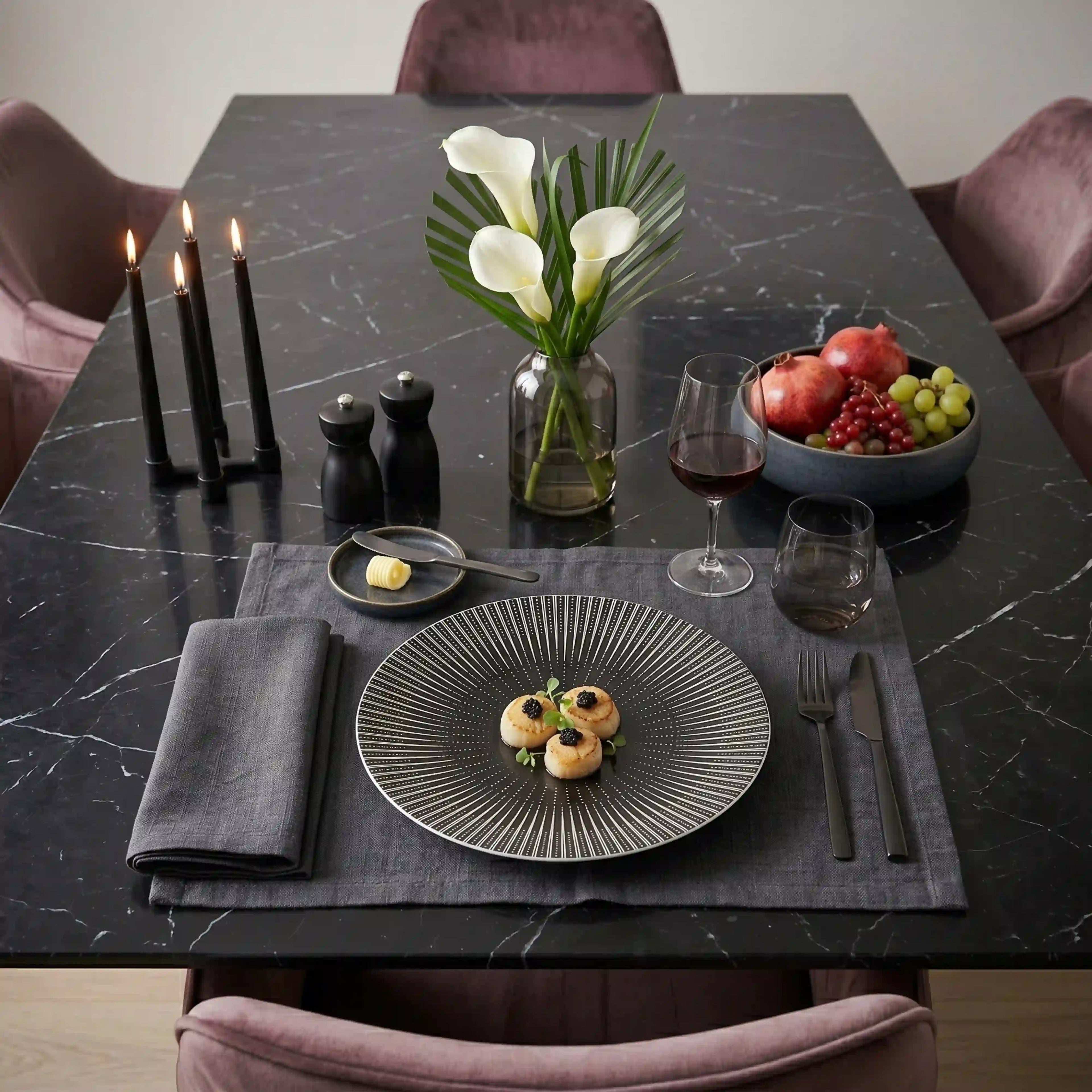 ZAPHIRE NOIR PLATE