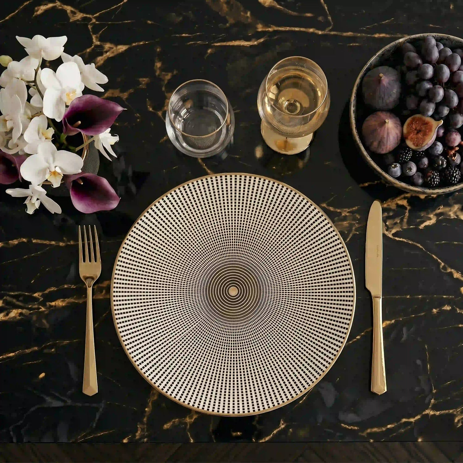 EUCLID INFINITY LUXE PLATE