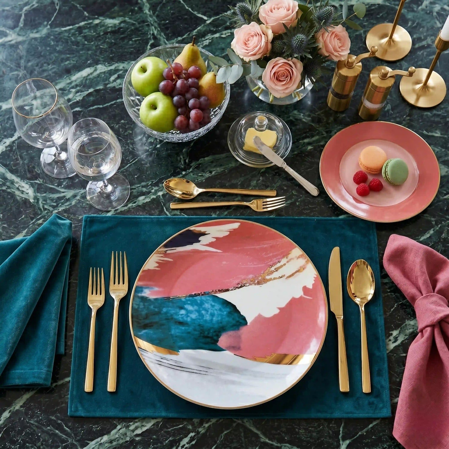 PICASSO PLATE COLLECTION