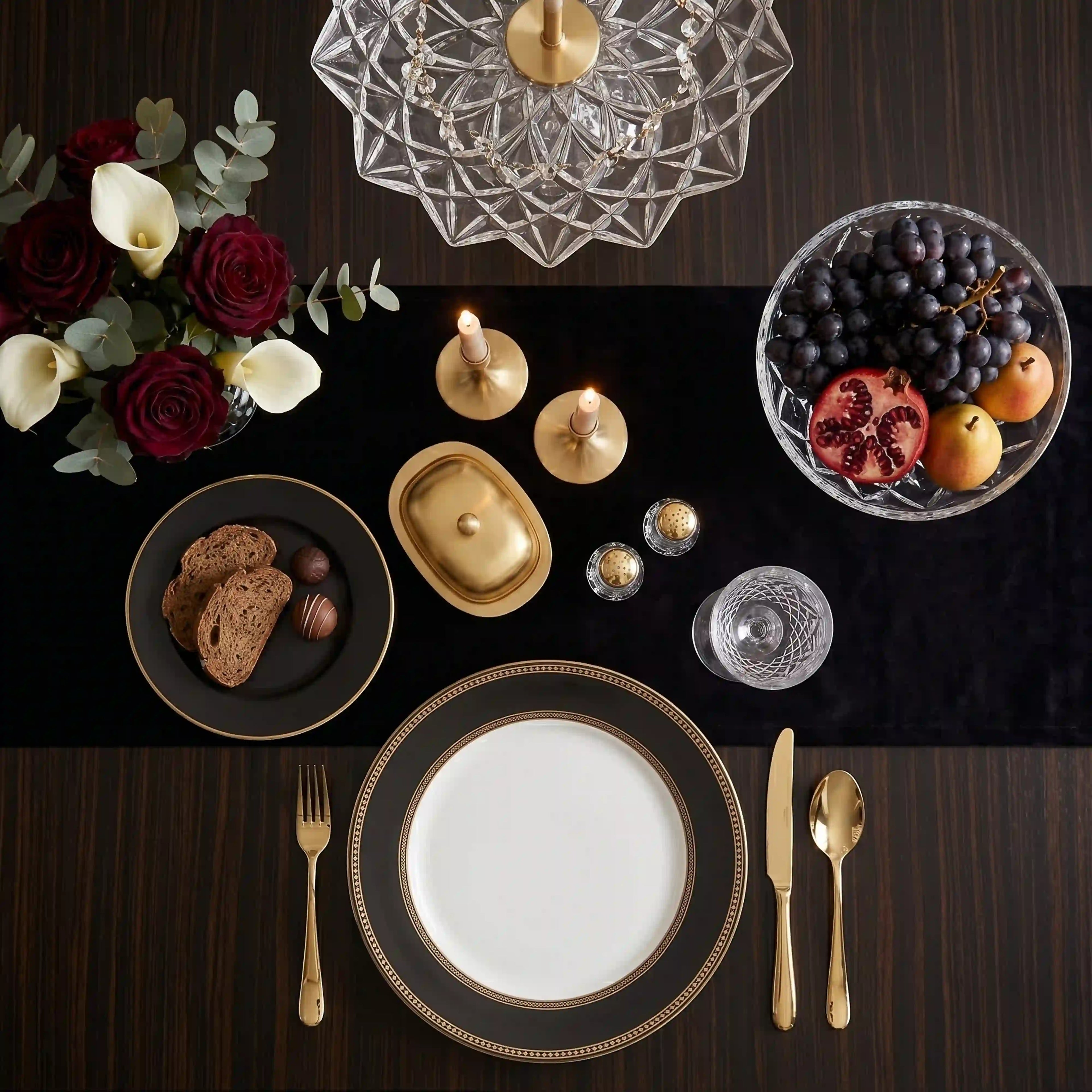 CLAIRE MAISON PLATE