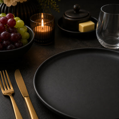 PLAIN NOIR PLATE