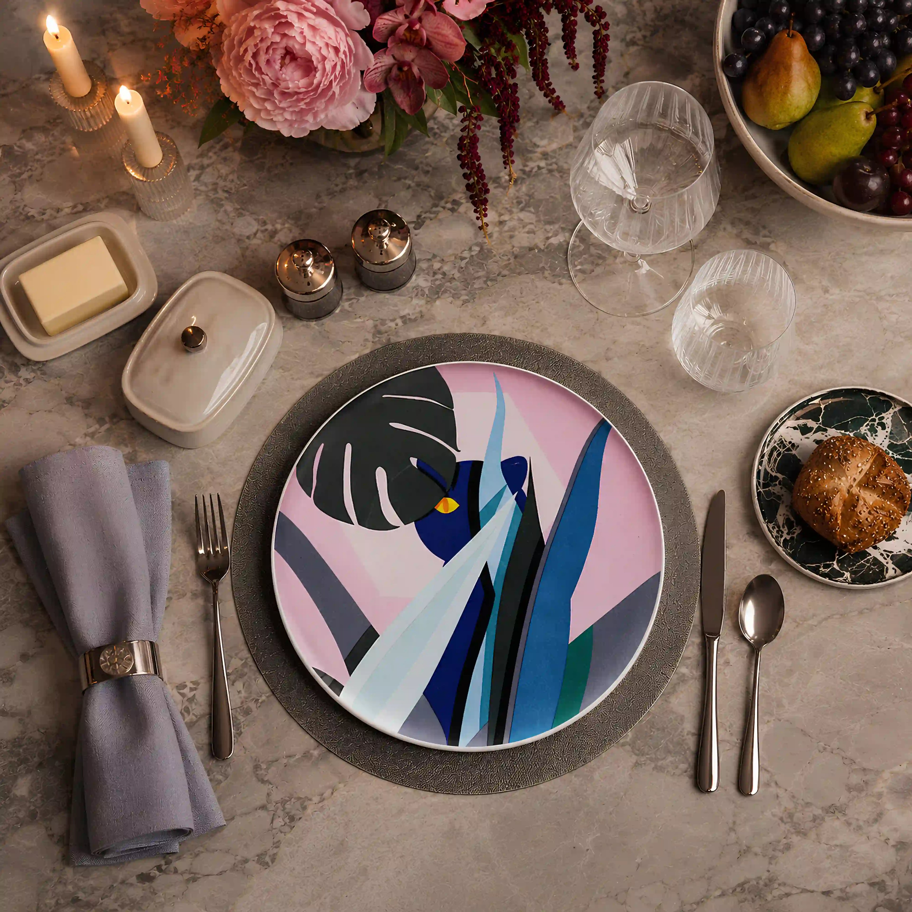 ARTISAN SPY PLATE