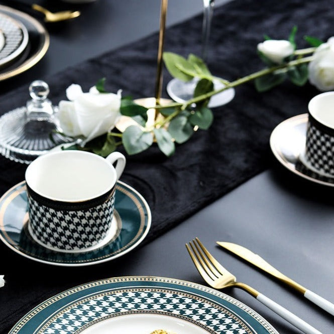 CLAIRE PLATE