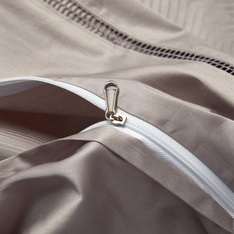 KINGSLY 1000 THREAD COUNT DUVET COVER &amp; SHAMS