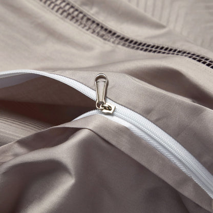 KINGSLY 1000 THREAD COUNT DUVET COVER &amp; SHAMS
