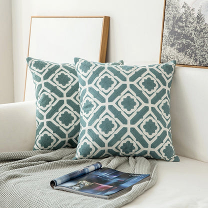 LUXE CUSHION