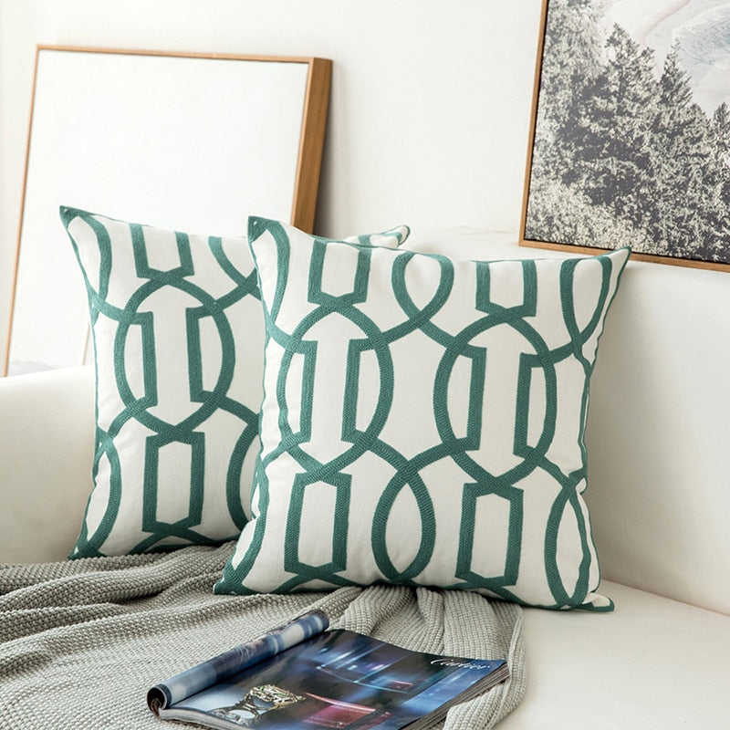 LUXE CUSHION