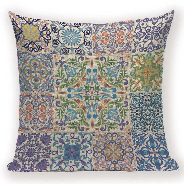 BOHO RETRO CUSHION