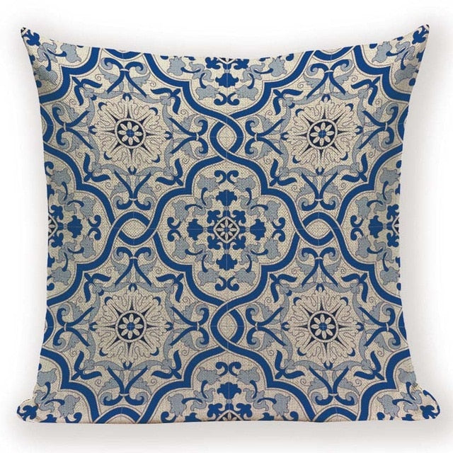 BOHO RETRO CUSHION