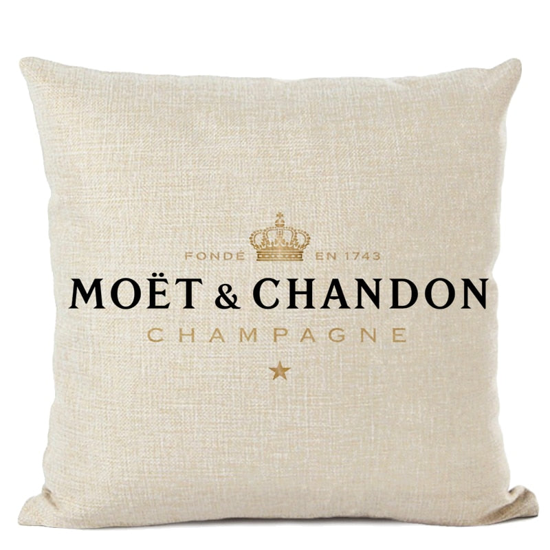 MOËT & CHANDON ゴールドクッション Moet & Chandon Decorative Cushion Cover — Decor Lane – DecorLane