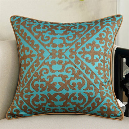 ROYALE CUSHION